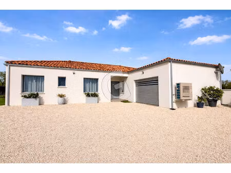 maison contemporaine - 4 chambres - 162 m² - a vendre - saint vincent sur jard
