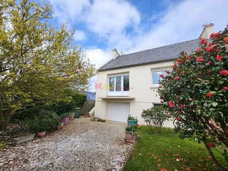 maison centre du drennec