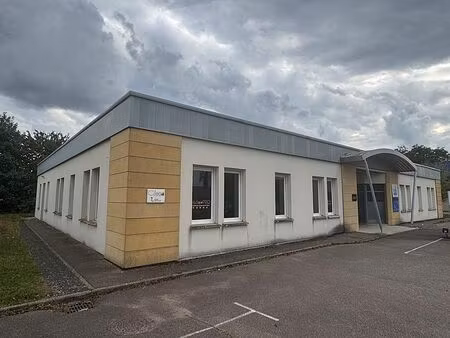 location bureau marly 160 m²