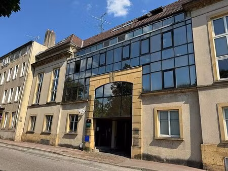 location bureau metz 100 m²