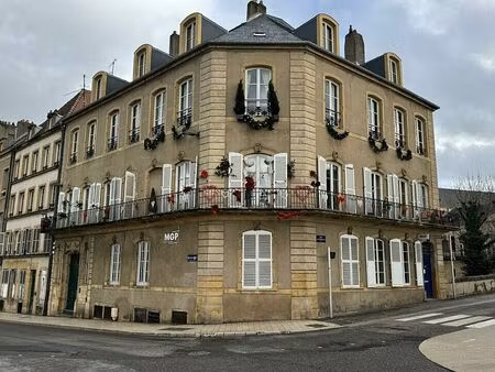 location bureau metz 134 m²