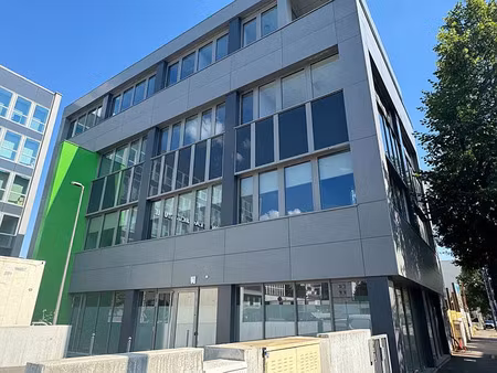 location bureau metz 144 m²