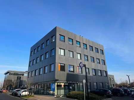 location bureau metz 59 m²