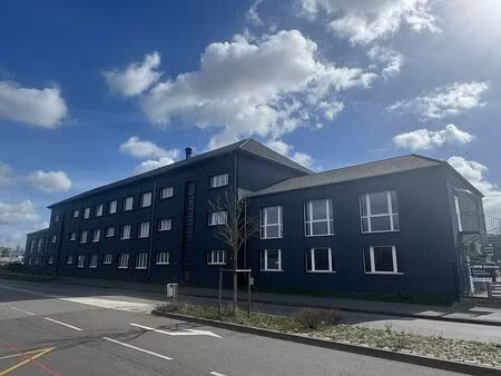 location bureau moulins les metz 400 m²