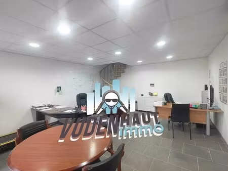 location bureaux 180 m²