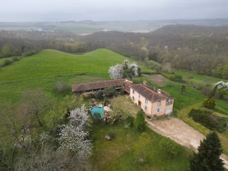 maison gasconne avec studio et jardin