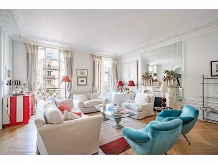 paris 7th district- invalides- a superb apartment with view. with id 2886820439