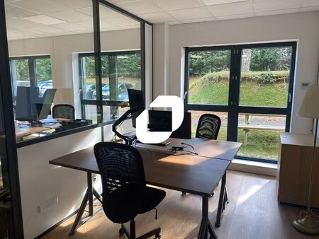 location local professionnel 205m² rillieux la pape 69140