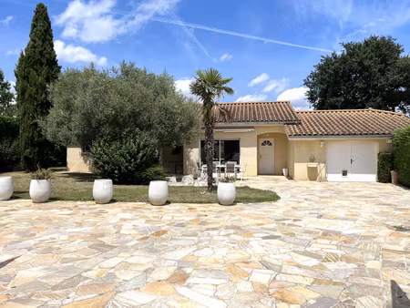 saint bonnet de mure  maison de plain pied 96 m² 3 chambres + garage double sur terrain cl