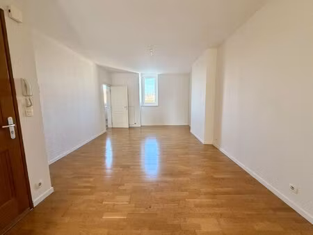 location appartement 2 pièces 55m² valence 26000