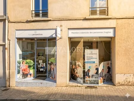 location local commercial 57m² villefranche sur saone 69400