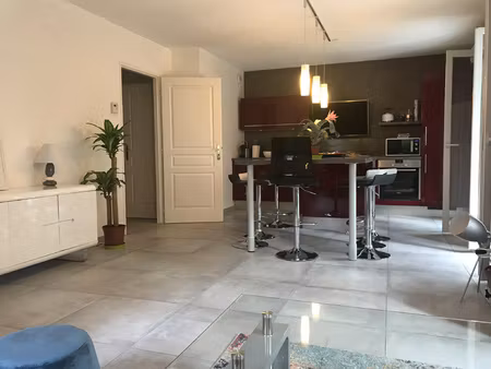location appartement 3 pièces 77m² la roche sur foron 74800
