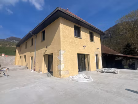 location maison 4 pièces 104m² ste marie d alvey 73240