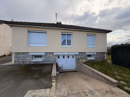 havre de paix familial à 5 min d'angerville : confort  lumière & grand jardin clos