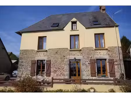 vente maison 6 pièces 140 m² à notre-dame-de-cenilly (50210)  149 000 €