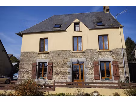 vente maison 6 pièces 140 m² à notre-dame-de-cenilly (50210)  159 000 €