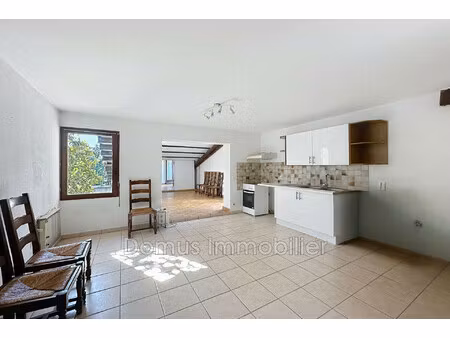 achat appartement 3 pièces 66m² chateauneuf de gadagne 84470