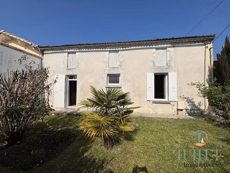 vente maison 6 pièces 118 m² à breuillet (17920)  195 000 €
