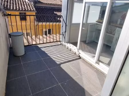 location appartement 1 pièce 28 m² à aix-en-provence (13100)