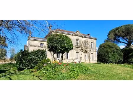 achat maison 11 pièces 408m² pugnac 33710