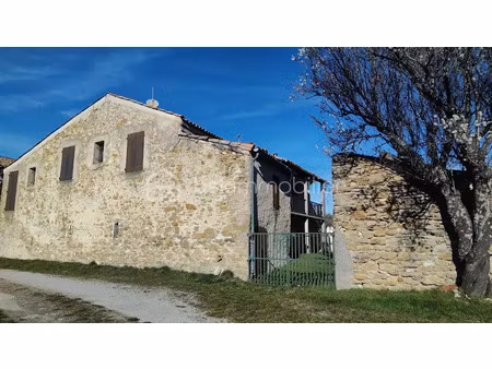 vente ferme 4 pièces 110 m² à saint-etienne-les-orgues (04230)  200 000 €