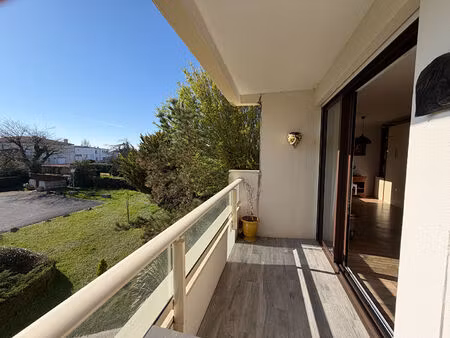 location appartement 2 pièces 54m²