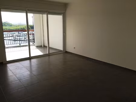 vente appartement 2 pièces 42 m² fort-de-france (97200)