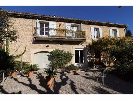 mas en pierre bédarrides 8 pièce(s) 210 m2