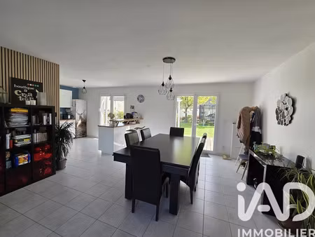 vente maison 4 pièces 86 m² à isse (44520)  205 000 €