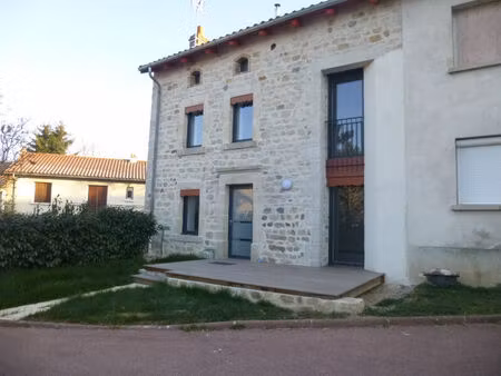 location maison 4 pièces 110 m² à saint-germain-laprade (43700)