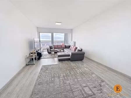 appartement te koop in sint-niklaas met 1 slaapkamer