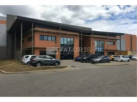 location entrepôt 5 531 m²