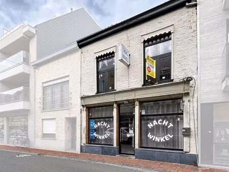 commercieel te koop in poperinge met 2 slaapkamers