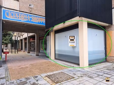 commercieel te koop in sint-truiden