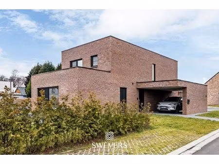 stijlvol wonen in een rustige wijk met epc -15 en mogelijkheid tot 2% registratie