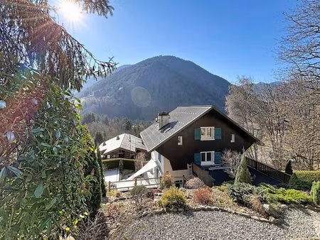 chalet fabuleux avec des vues à couper le souffle
