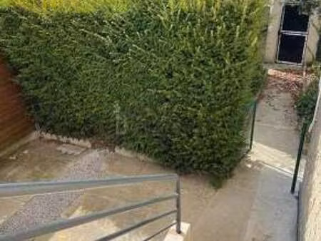 studio meublé avec jardin