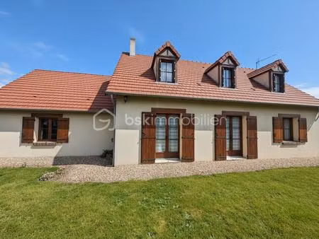 maison traditionnelle de 120 m² à verneuil-sur-avre