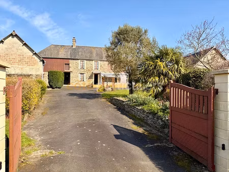 vente maison 4 pièces 115 m² à le mesnil-rouxelin (50000)  229 350 €