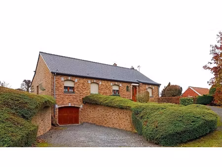 vente maison 7 pièces 134 m² à avesnes-sur-helpe (59440)  236 000 €