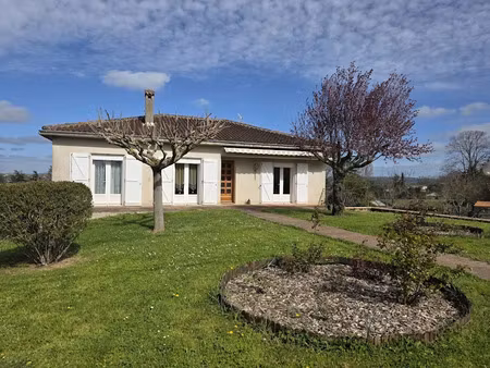 vente maison 4 pièces 115 m² à carmaux (81400)  235 000 €