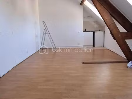 appartement de 23 m² à malesherbes