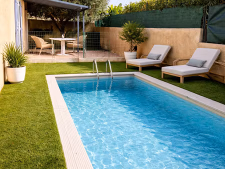 villa de pp 93m2 avec piscine .