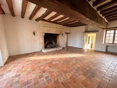 vente maison 8 pièces  211.00m²  précigné