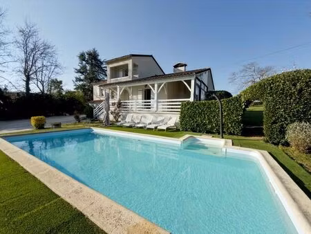 vente maison 6 pièces 135 m² mouleydier (24520)