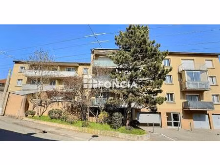 charmant t3 avec balcon et garage dans petite copropriété