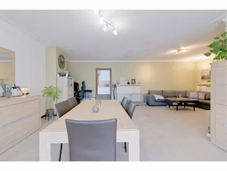 appartement te koop in melsele met 4 slaapkamers