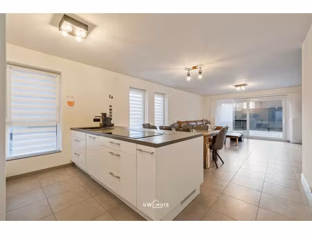 appartement te koop in sint-niklaas met 3 slaapkamers