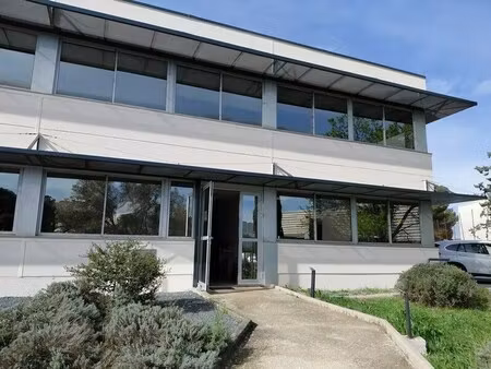 location bureaux 60 m² à 507 m²
