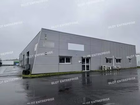 location local d’activités thouare sur loire 44470 456m²